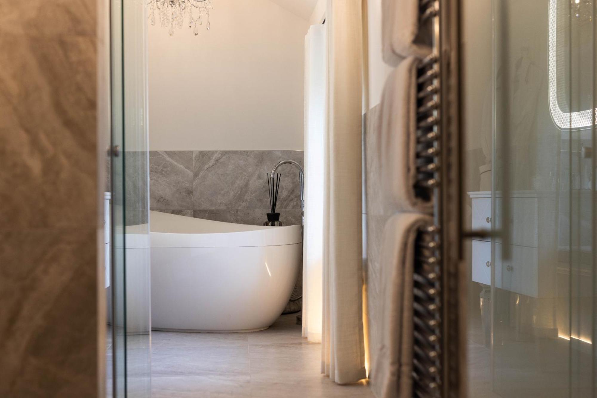 Bed and Breakfast Aynsome Manor Картмел Экстерьер фото